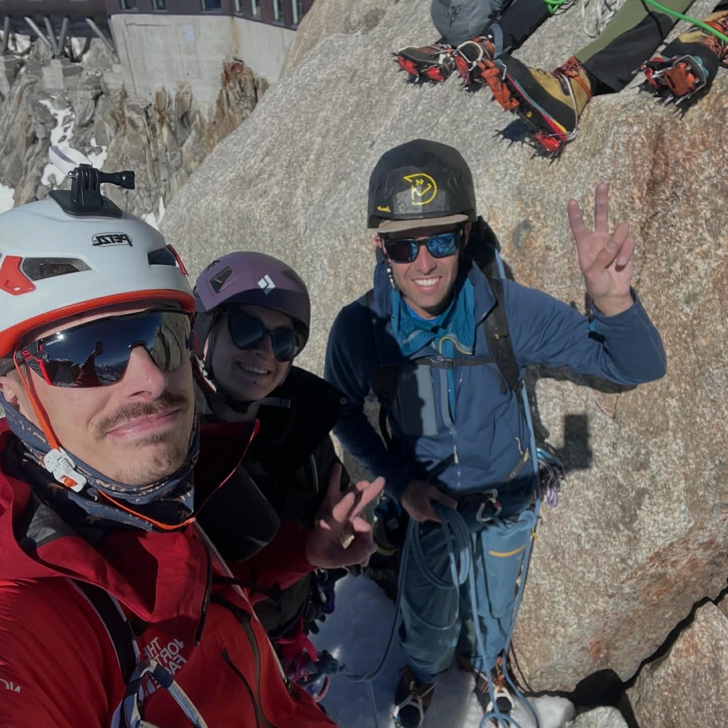 summut aiguille